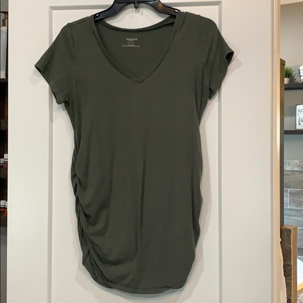 Motherhood maternity size medium tee